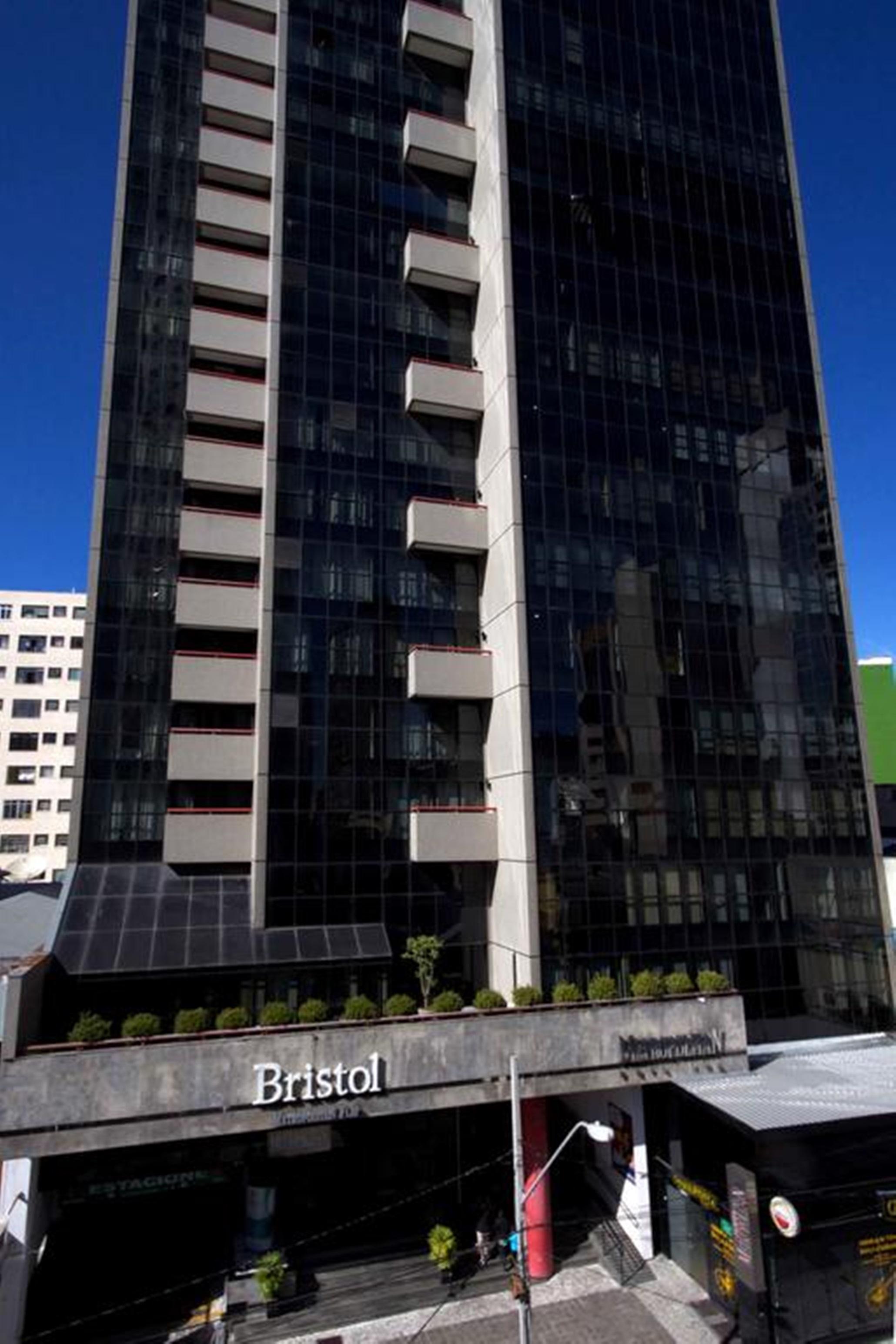Bristol Metropolitan Curitiba Centro Hotel Luaran gambar